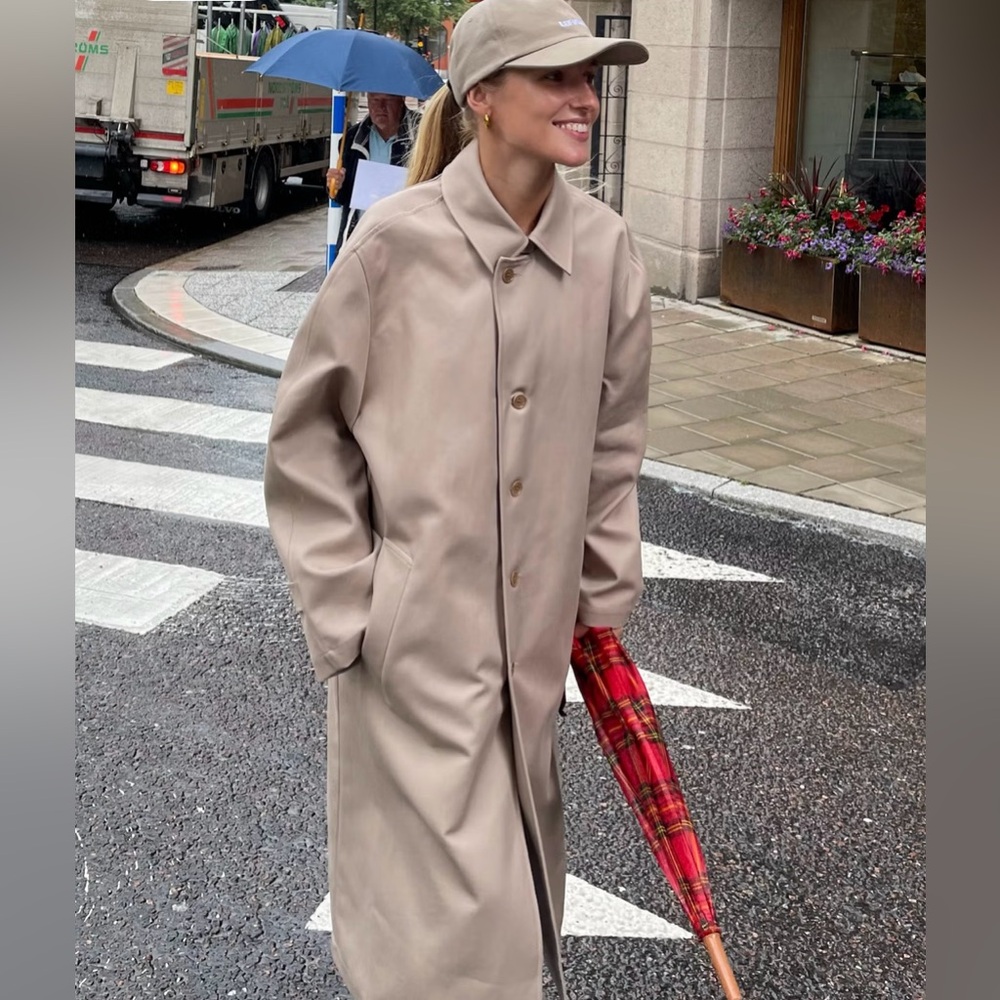 Djerf Avenue Oversized Trench Coat Sand